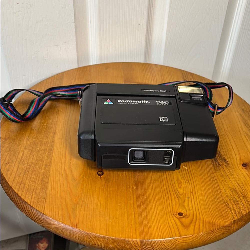 1980s Kodamatic 960 Instant Camera